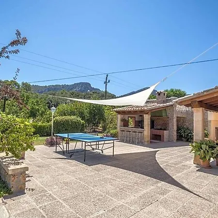 Sleeps 6 Pool Air Con Wifi Villa Pollenca