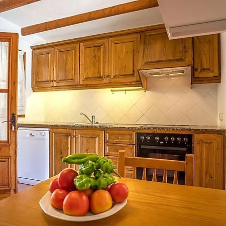 Sleeps 6 Pool Air Con Wifi Villa
