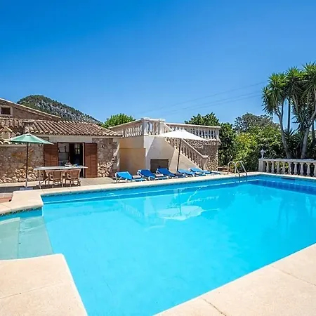 Sleeps 6 Pool Air Con Wifi *